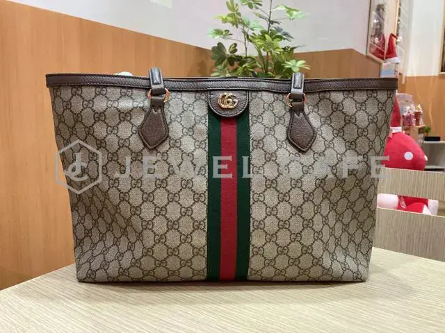 GUCCIの歴史やブランドイメージとは？創設者の人物像やグッチ