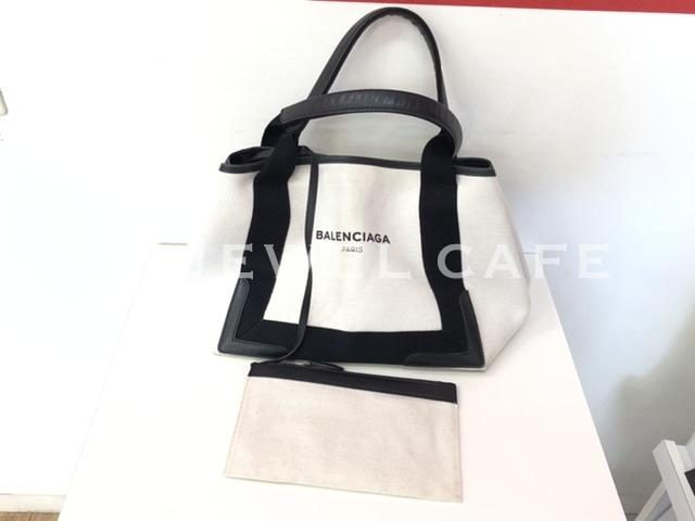 BALENCIAGA ショルダーバック 買わないなら自分で使いますがいいですか？