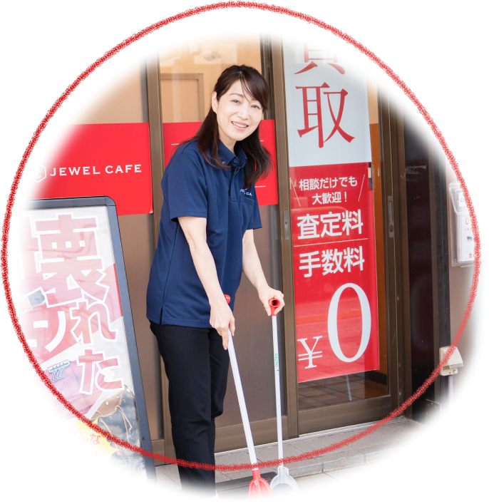 開店準備中のスタッフ