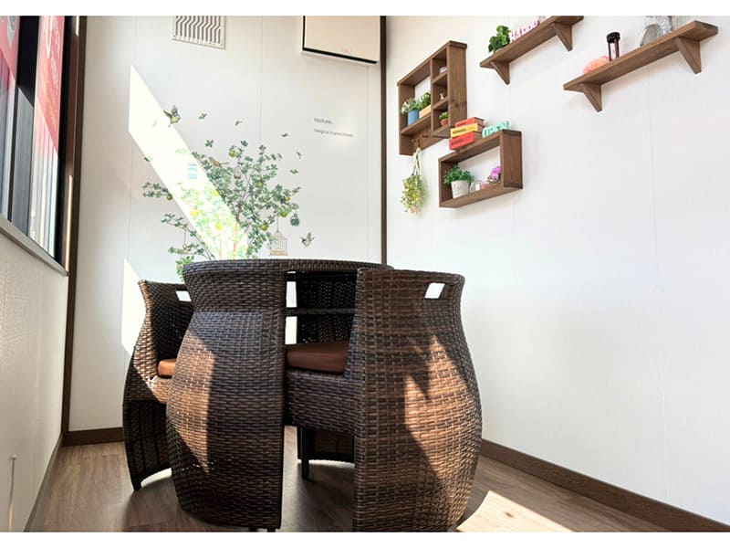 アイタウン魚津店