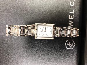 FENDIの時計お買取致しました。