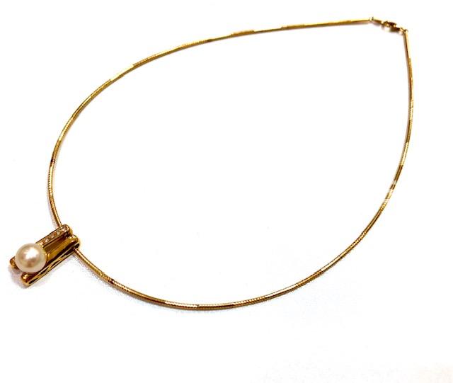 TASAKIの真珠付き18金ネックレス