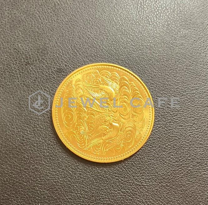 10万円金貨