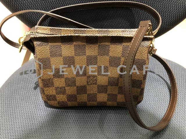 ヴィトン ダミエ トゥルース メイクアップお買取致しました!
