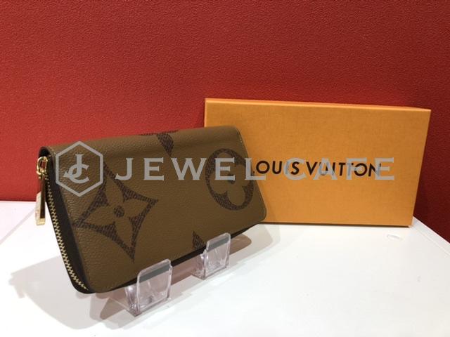 ルイヴィトン　モノグラム　ジャイアント　ジッピーウォレット長財布
