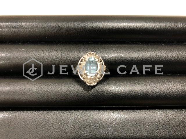 pt900 色石、メレダイヤ付きリング