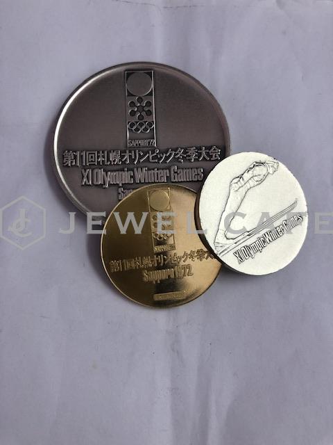 オリンピック記念k18メダル.銀メダル
