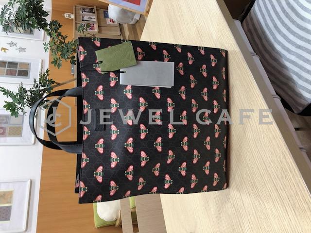 GUCCI GGスプリームレザー 681298