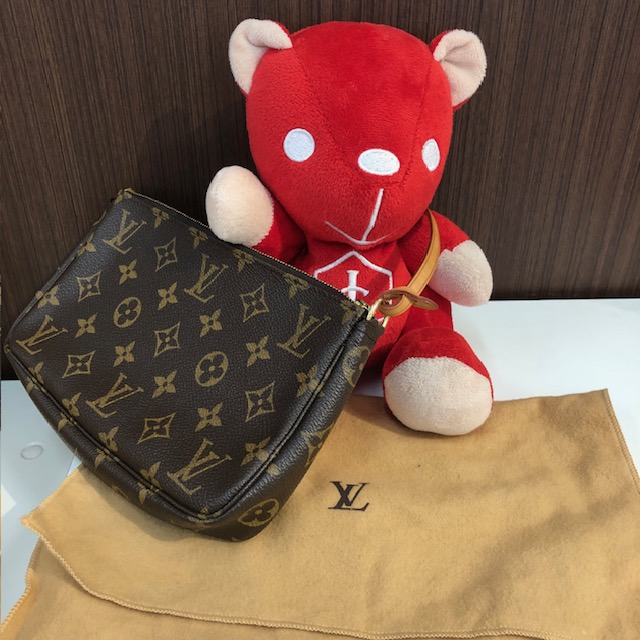 静岡県　焼津市 ルイヴィトン(Louis Vuitton)ポシェットアクセソワール