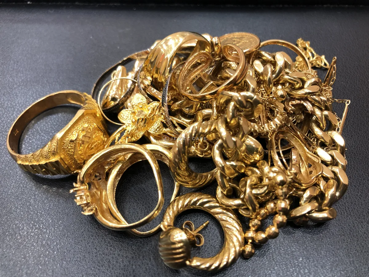 金のネックレス 金の指輪(リング) 18金(K18) 壊れた金製品 | ジュエルカフェアクロスモール新鎌ヶ谷店（千葉県鎌ケ谷市）