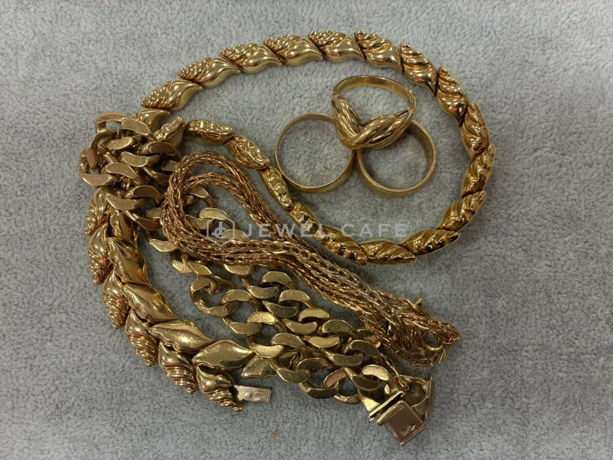 金のネックレス 金の指輪(リング) 18金(K18) | ジュエルカフェイオンタウン旭店（千葉県旭市）