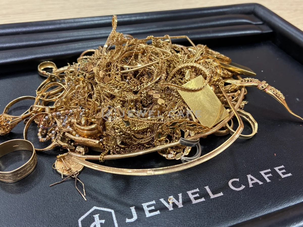 blog画像【イオン小郡店】ご実家の整理で発見！？金製品おまとめでお買取り総額「300万円」！ | ジュエルカフェイオン小郡店（福岡県小郡）